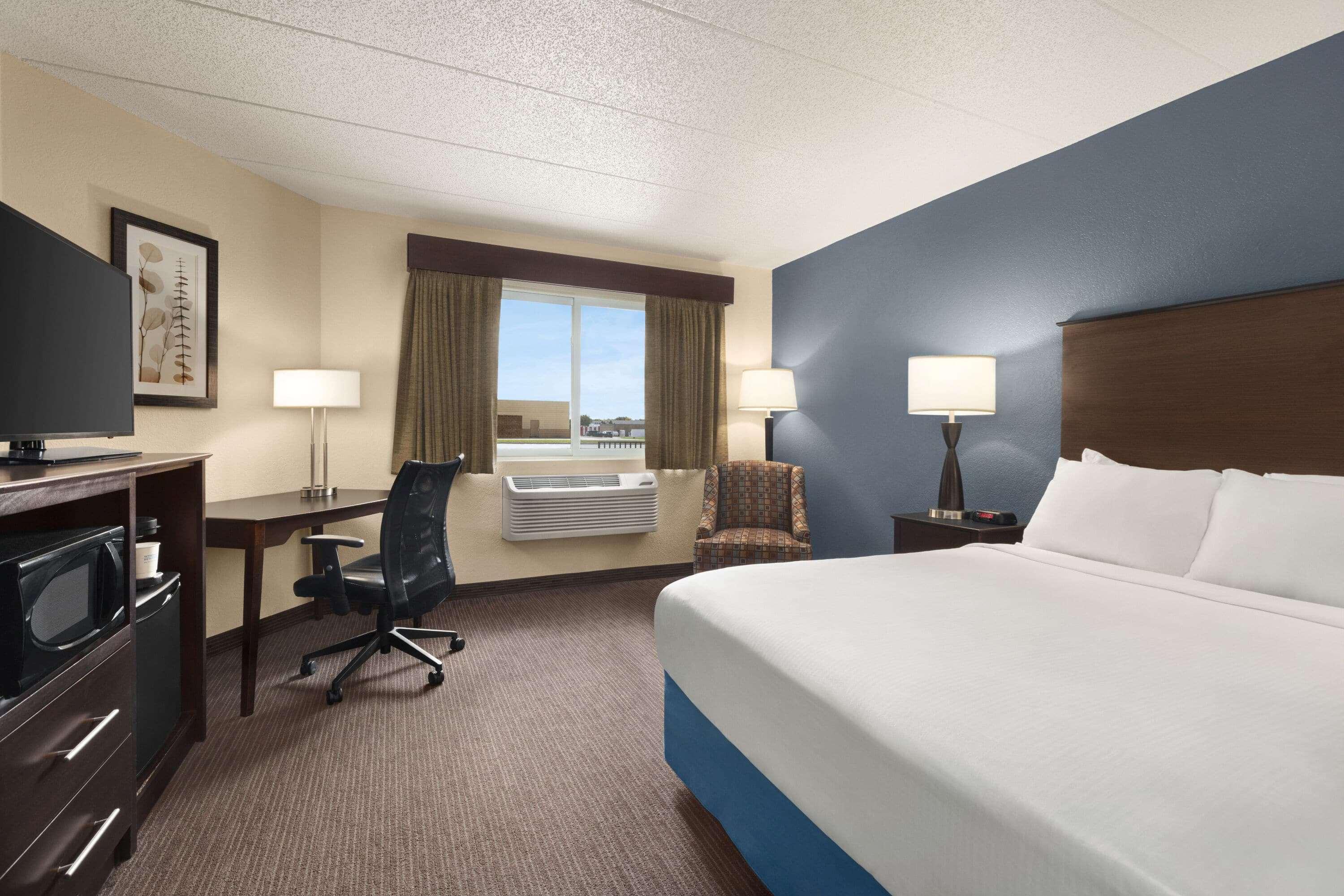 Baymont By Wyndham Owatonna Hotell Eksteriør bilde
