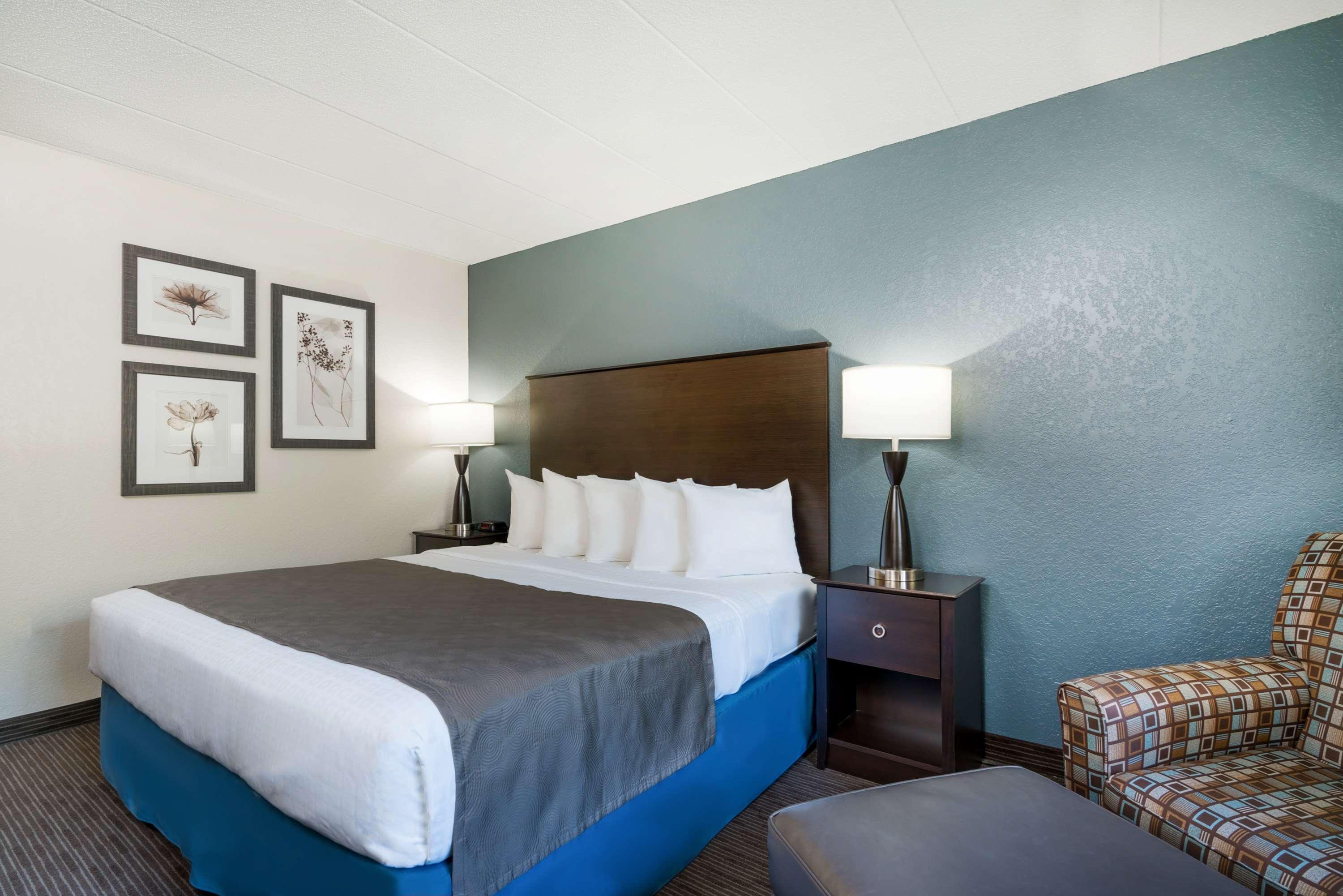 Baymont By Wyndham Owatonna Hotell Eksteriør bilde