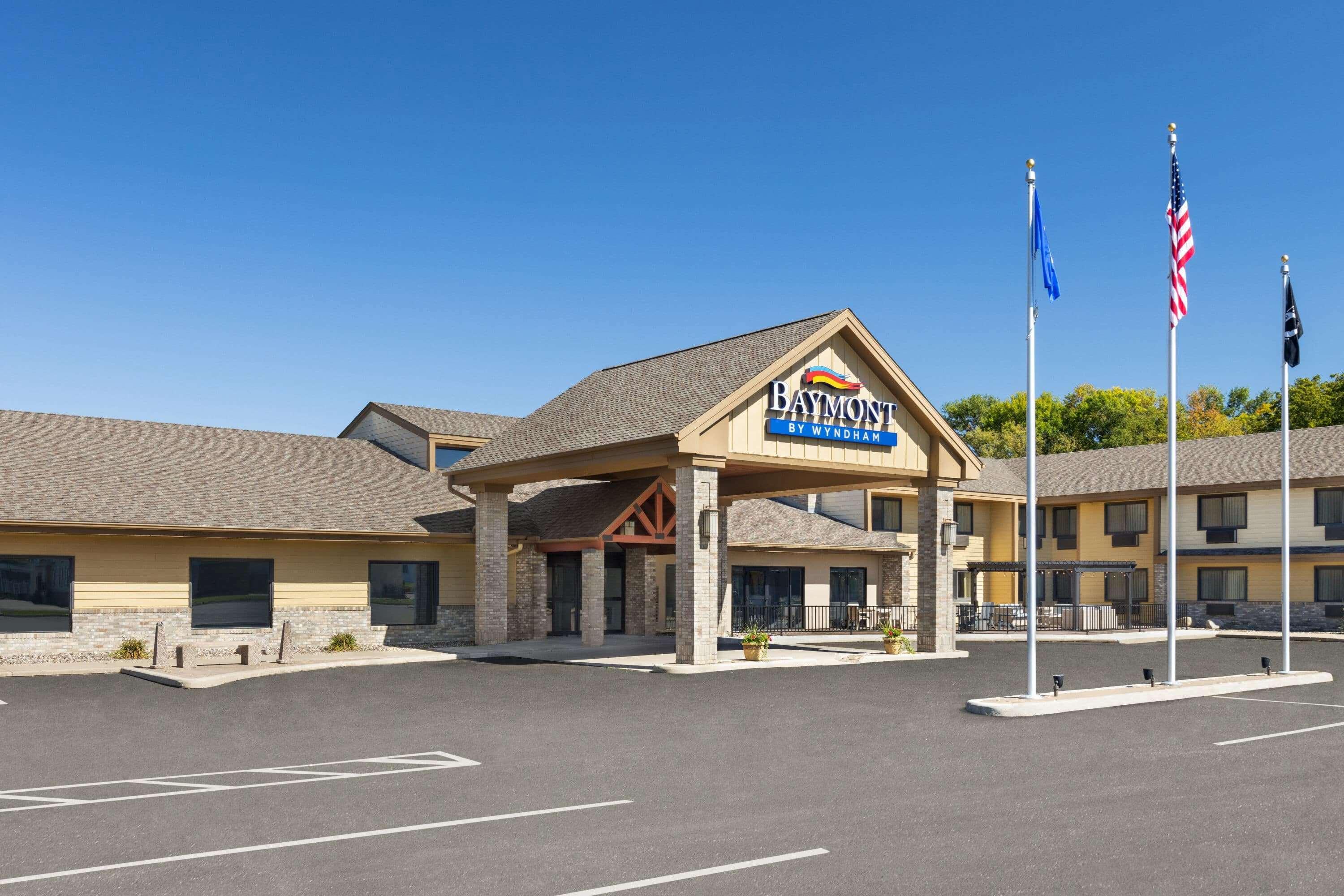 Baymont By Wyndham Owatonna Hotell Eksteriør bilde