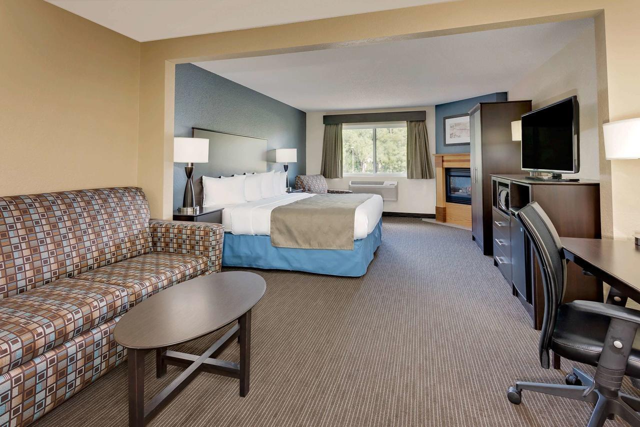 Baymont By Wyndham Owatonna Hotell Eksteriør bilde